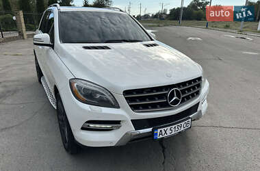 Внедорожник / Кроссовер Mercedes-Benz M-Class 2012 в 