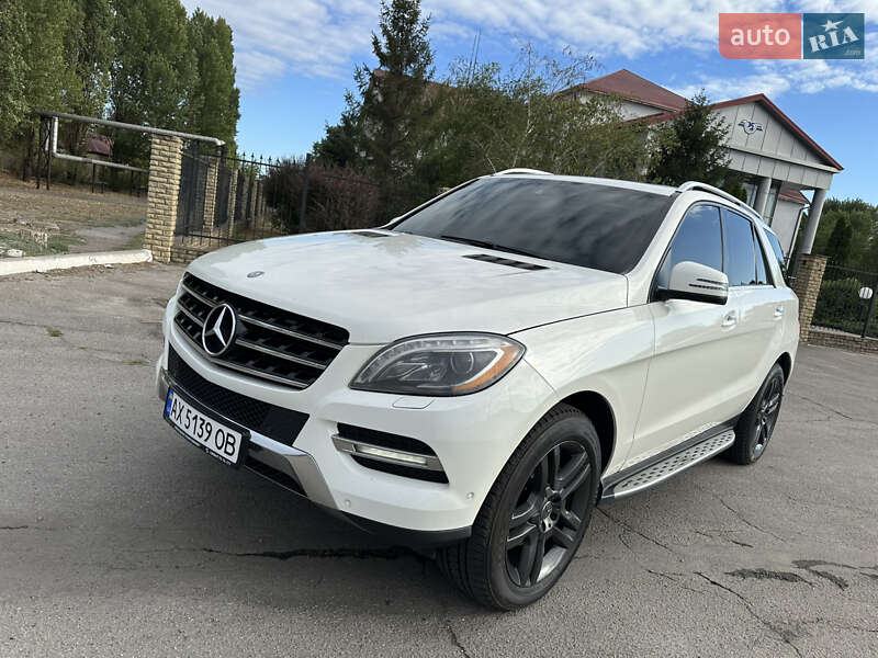 Внедорожник / Кроссовер Mercedes-Benz M-Class 2012 в Днепре