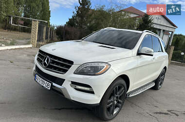 Внедорожник / Кроссовер Mercedes-Benz M-Class 2012 в 
