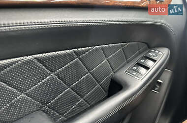 Внедорожник / Кроссовер Mercedes-Benz M-Class 2012 в 