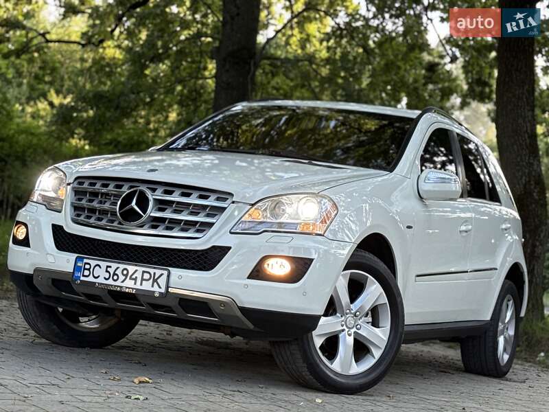 Внедорожник / Кроссовер Mercedes-Benz M-Class 2009 в Львове