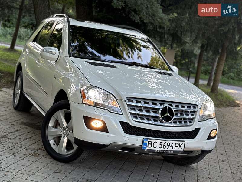Внедорожник / Кроссовер Mercedes-Benz M-Class 2009 в Львове