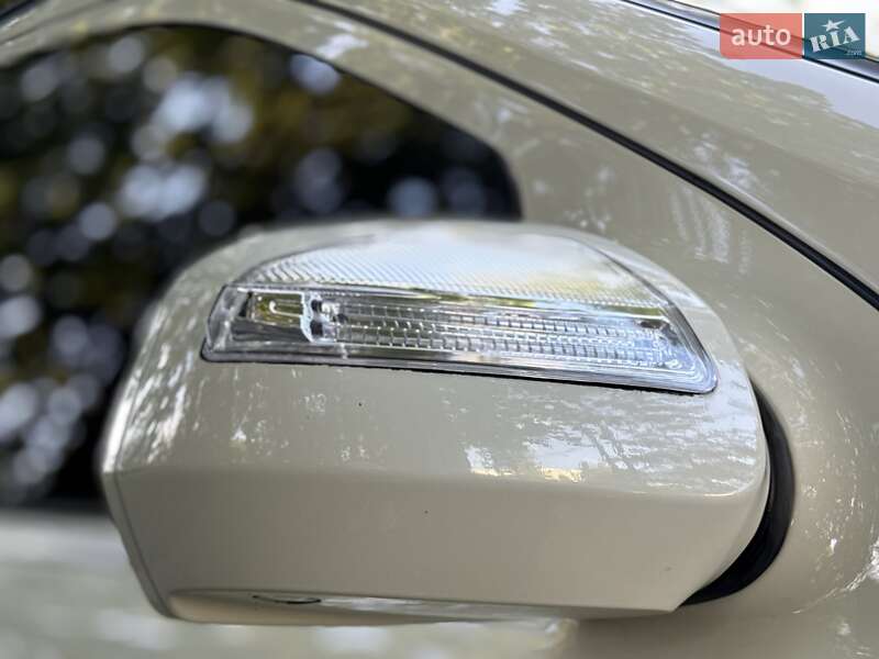 Внедорожник / Кроссовер Mercedes-Benz M-Class 2009 в Львове