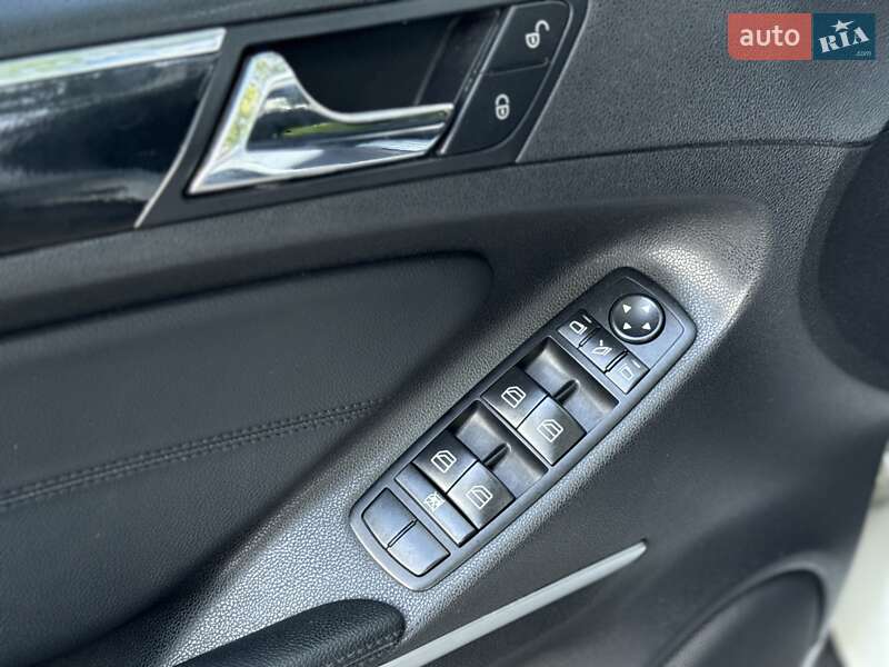 Внедорожник / Кроссовер Mercedes-Benz M-Class 2009 в Львове