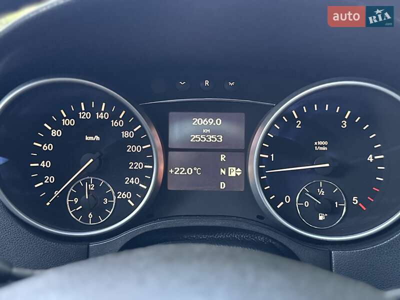 Внедорожник / Кроссовер Mercedes-Benz M-Class 2009 в Львове
