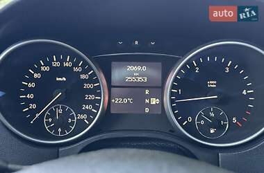 Внедорожник / Кроссовер Mercedes-Benz M-Class 2009 в 