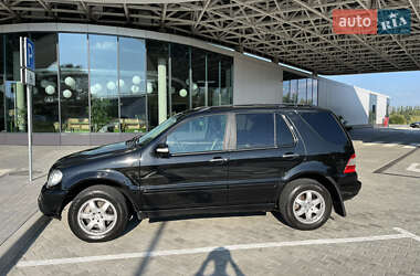 Внедорожник / Кроссовер Mercedes-Benz M-Class 2003 в 