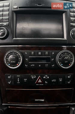 Внедорожник / Кроссовер Mercedes-Benz M-Class 2010 в 