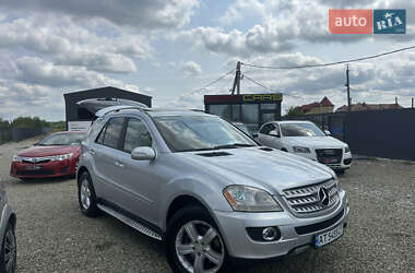 Внедорожник / Кроссовер Mercedes-Benz M-Class 2005 в Ивано-Франковске