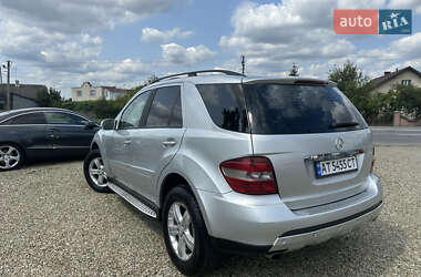 Внедорожник / Кроссовер Mercedes-Benz M-Class 2005 в 