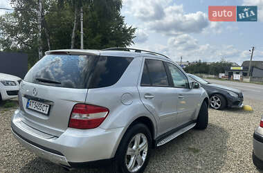 Внедорожник / Кроссовер Mercedes-Benz M-Class 2005 в 