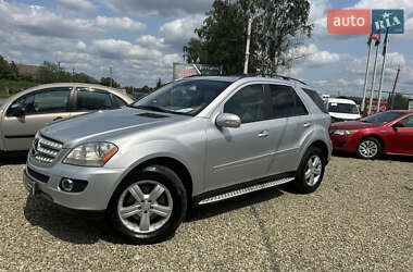 Внедорожник / Кроссовер Mercedes-Benz M-Class 2005 в 