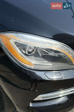 Внедорожник / Кроссовер Mercedes-Benz M-Class 2013 в 