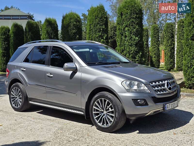 Позашляховик / Кросовер Mercedes-Benz M-Class 2010 в Калуші фото 4 Позашляховик / Кросовер Mercedes-Benz M-Class 2010 в Калуші