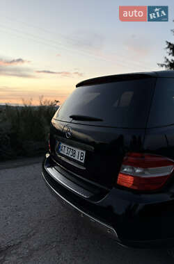 Внедорожник / Кроссовер Mercedes-Benz M-Class 2006 в 