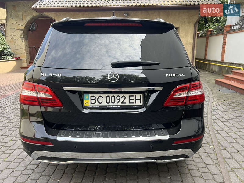 Внедорожник / Кроссовер Mercedes-Benz M-Class 2014 в Львове