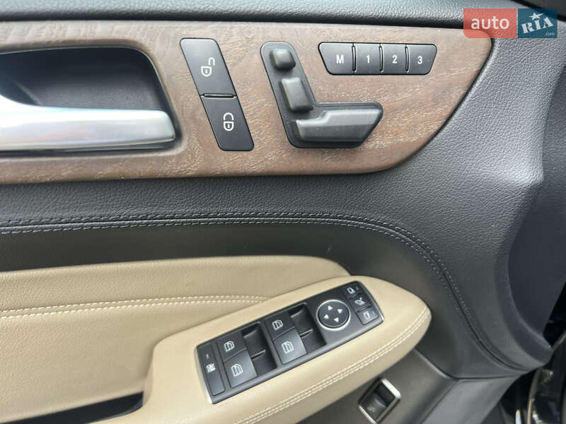 Внедорожник / Кроссовер Mercedes-Benz M-Class 2014 в Львове