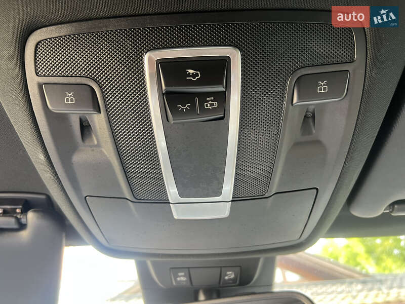 Внедорожник / Кроссовер Mercedes-Benz M-Class 2014 в Львове