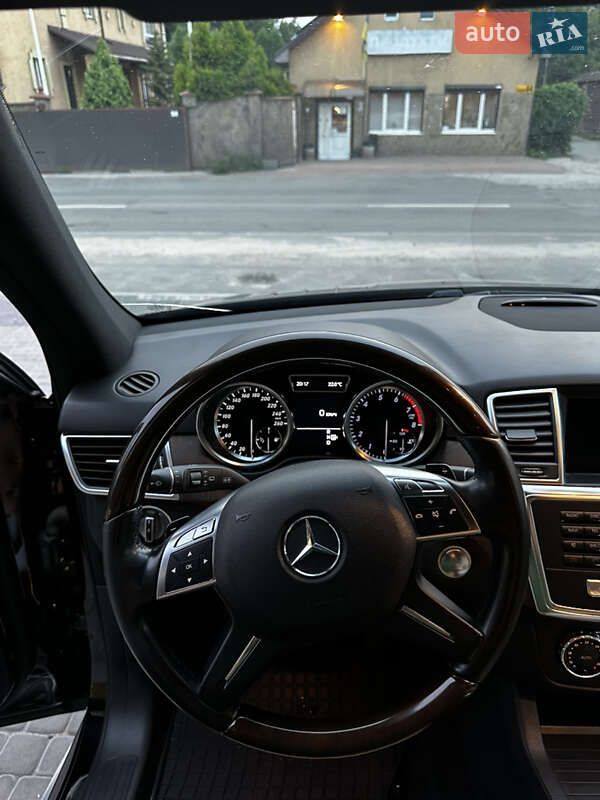 Внедорожник / Кроссовер Mercedes-Benz M-Class 2012 в Киеве
