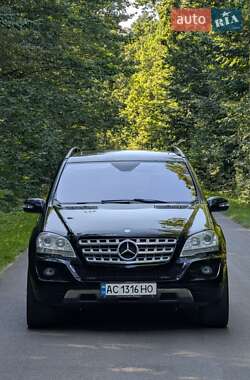 Внедорожник / Кроссовер Mercedes-Benz M-Class 2008 в 