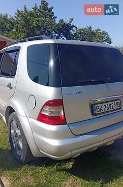 Внедорожник / Кроссовер Mercedes-Benz M-Class 2004 в 