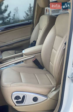 Внедорожник / Кроссовер Mercedes-Benz M-Class 2011 в 