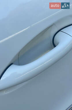 Внедорожник / Кроссовер Mercedes-Benz M-Class 2011 в 