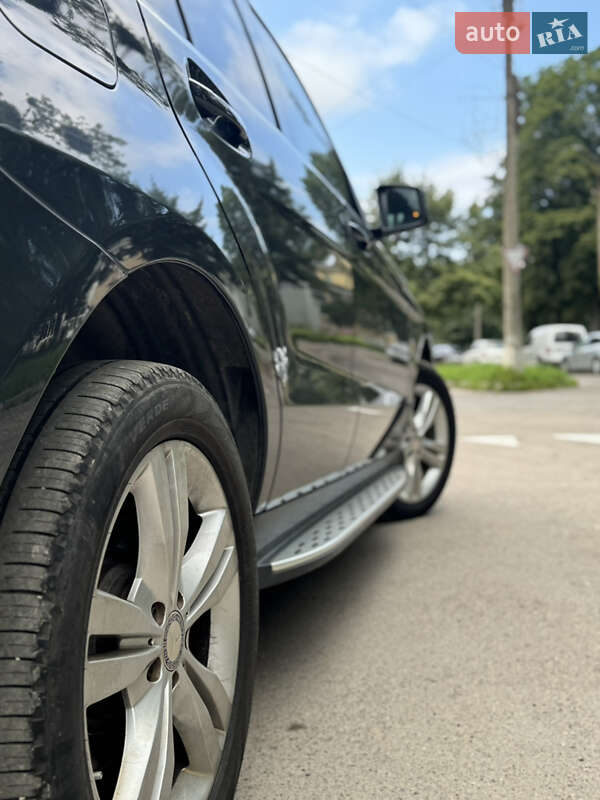 Внедорожник / Кроссовер Mercedes-Benz M-Class 2014 в Калуше