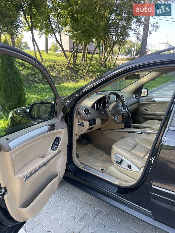 Внедорожник / Кроссовер Mercedes-Benz M-Class 2009 в Хмельницком