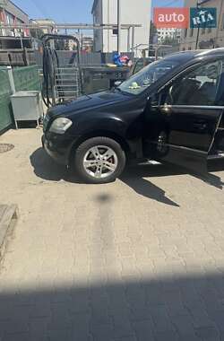 Внедорожник / Кроссовер Mercedes-Benz M-Class 2008 в Черновцах