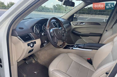 Внедорожник / Кроссовер Mercedes-Benz M-Class 2013 в 