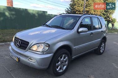 Внедорожник / Кроссовер Mercedes-Benz M-Class 2002 в 