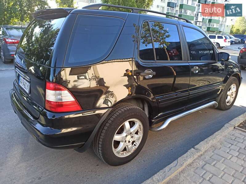 Внедорожник / Кроссовер Mercedes-Benz M-Class 2003 в Киеве