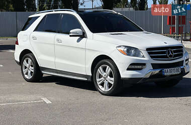 Внедорожник / Кроссовер Mercedes-Benz M-Class 2015 в 