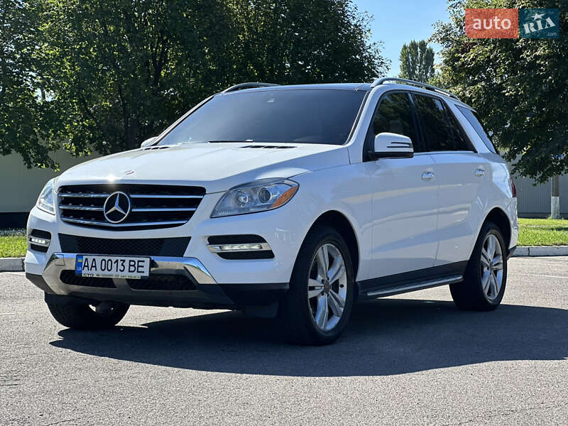 Позашляховик / Кросовер Mercedes-Benz M-Class 2015 в Києві