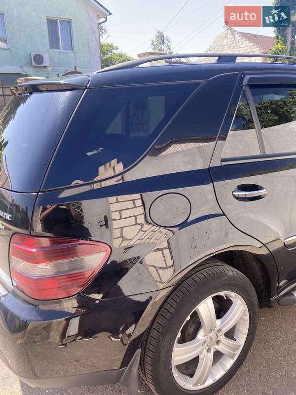Внедорожник / Кроссовер Mercedes-Benz M-Class 2007 в Одессе