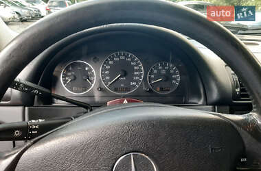 Внедорожник / Кроссовер Mercedes-Benz M-Class 2005 в 