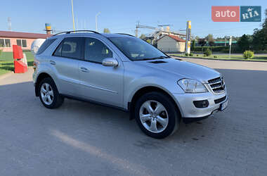 Внедорожник / Кроссовер Mercedes-Benz M-Class 2006 в 