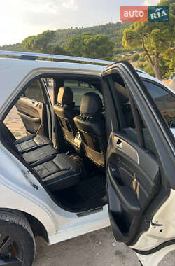 Внедорожник / Кроссовер Mercedes-Benz M-Class 2012 в 