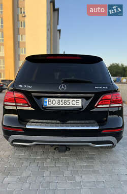 Внедорожник / Кроссовер Mercedes-Benz M-Class 2013 в 