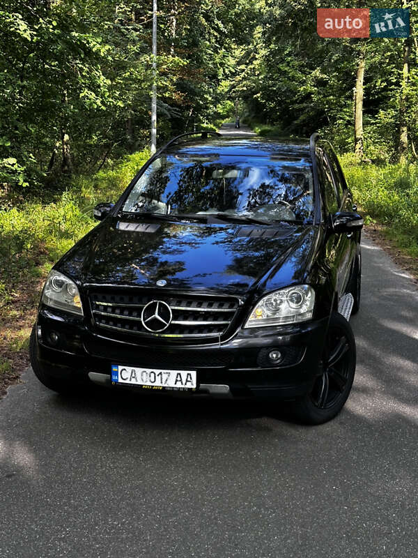 Внедорожник / Кроссовер Mercedes-Benz M-Class 2007 в Киеве