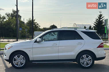 Позашляховик / Кросовер Mercedes-Benz M-Class 2012 в Сарнах