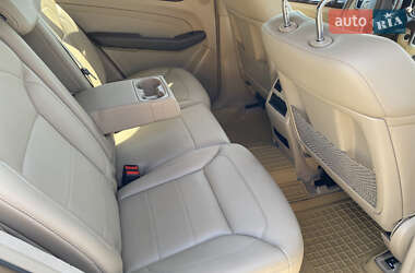 Внедорожник / Кроссовер Mercedes-Benz M-Class 2012 в 