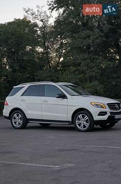 Внедорожник / Кроссовер Mercedes-Benz M-Class 2012 в 