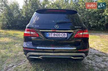 Внедорожник / Кроссовер Mercedes-Benz M-Class 2012 в 