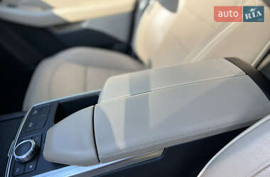 Внедорожник / Кроссовер Mercedes-Benz M-Class 2012 в 