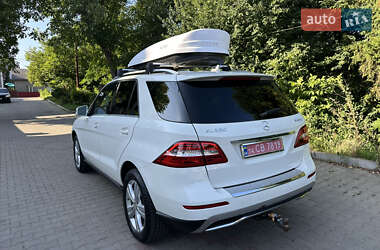 Внедорожник / Кроссовер Mercedes-Benz M-Class 2013 в 