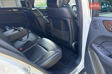 Внедорожник / Кроссовер Mercedes-Benz M-Class 2013 в 