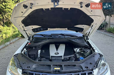 Внедорожник / Кроссовер Mercedes-Benz M-Class 2013 в 