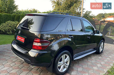Внедорожник / Кроссовер Mercedes-Benz M-Class 2007 в 